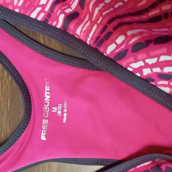 Free Country Size M Athletic Top - Picture 3 of 4